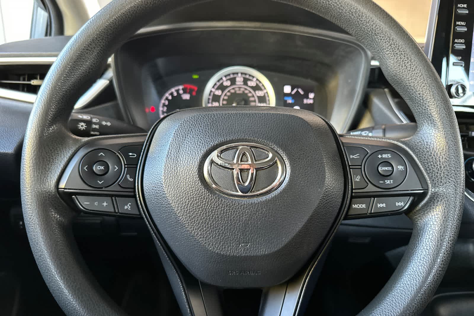 Thumbnail: 2022 Toyota Corolla - 23