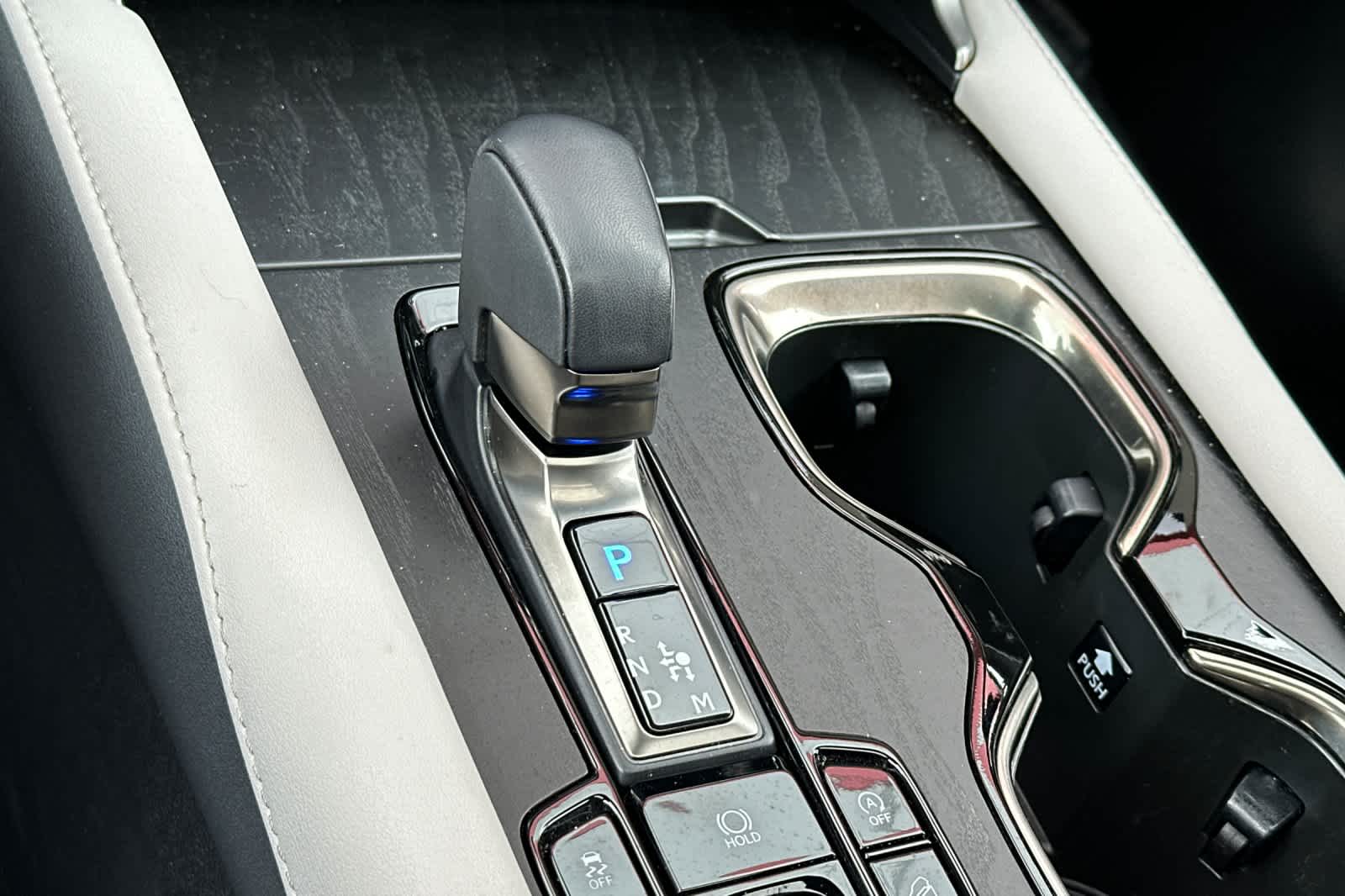 Thumbnail: 2025 Lexus RX - 24