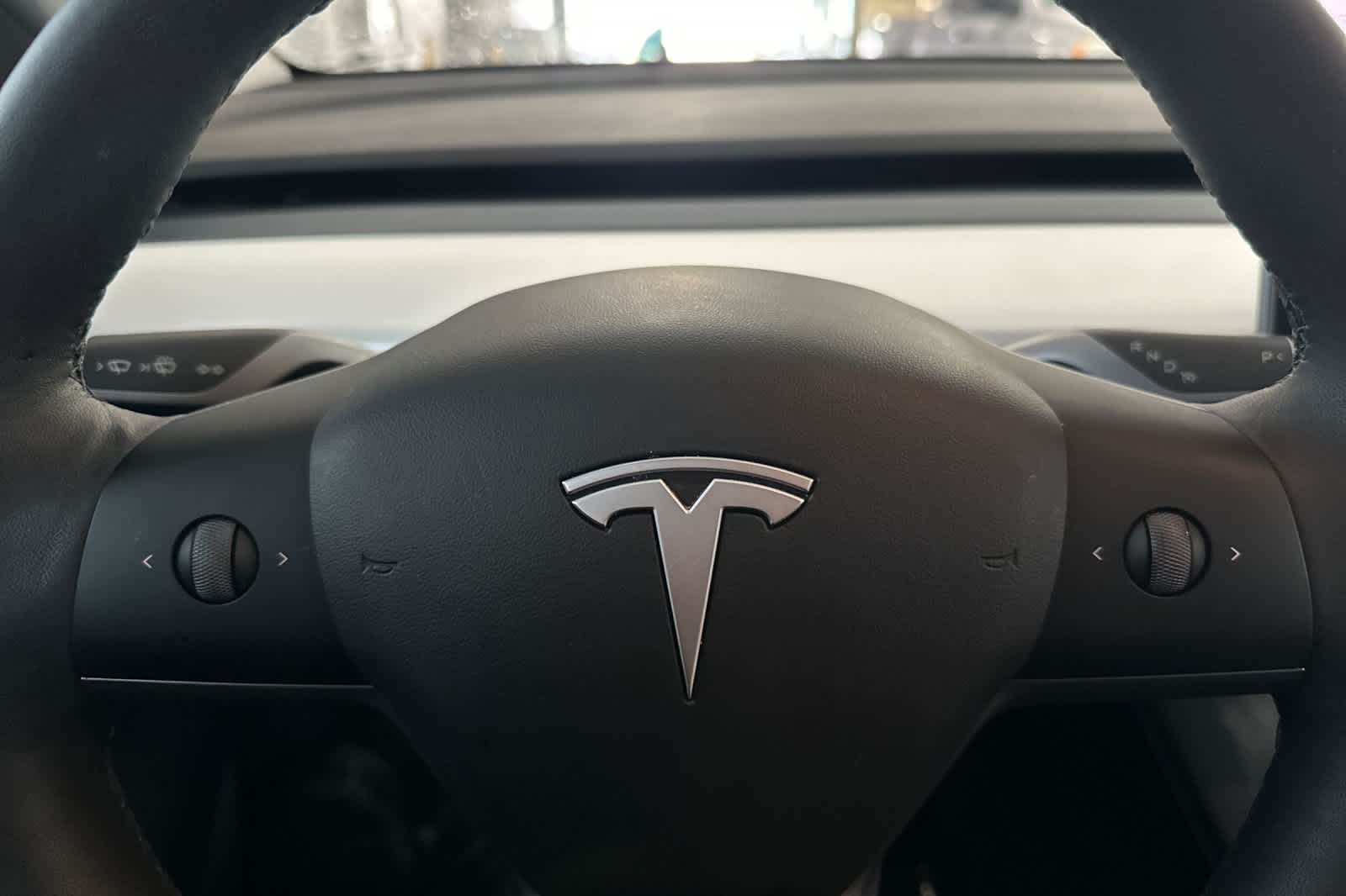 Thumbnail: 2022 Tesla Model Y - 25