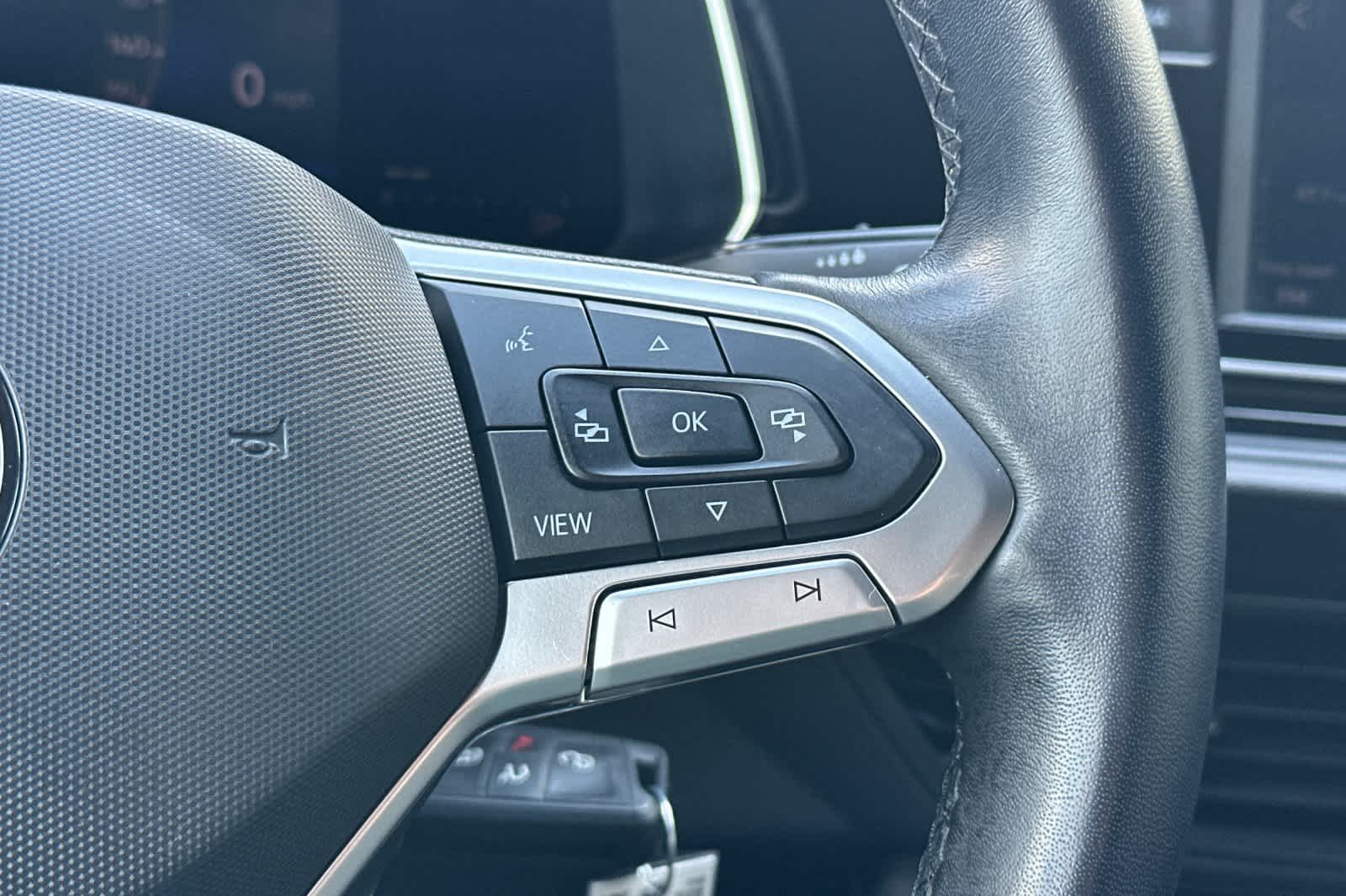 Thumbnail: 2022 Volkswagen Jetta - 24