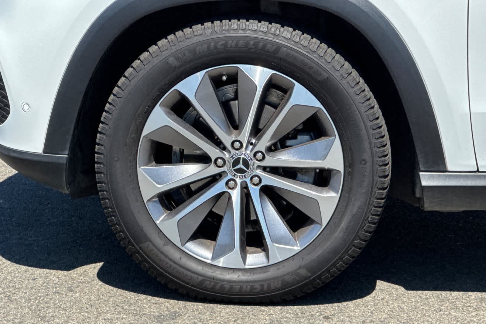 Thumbnail: 2021 Mercedes-Benz GLE - 32