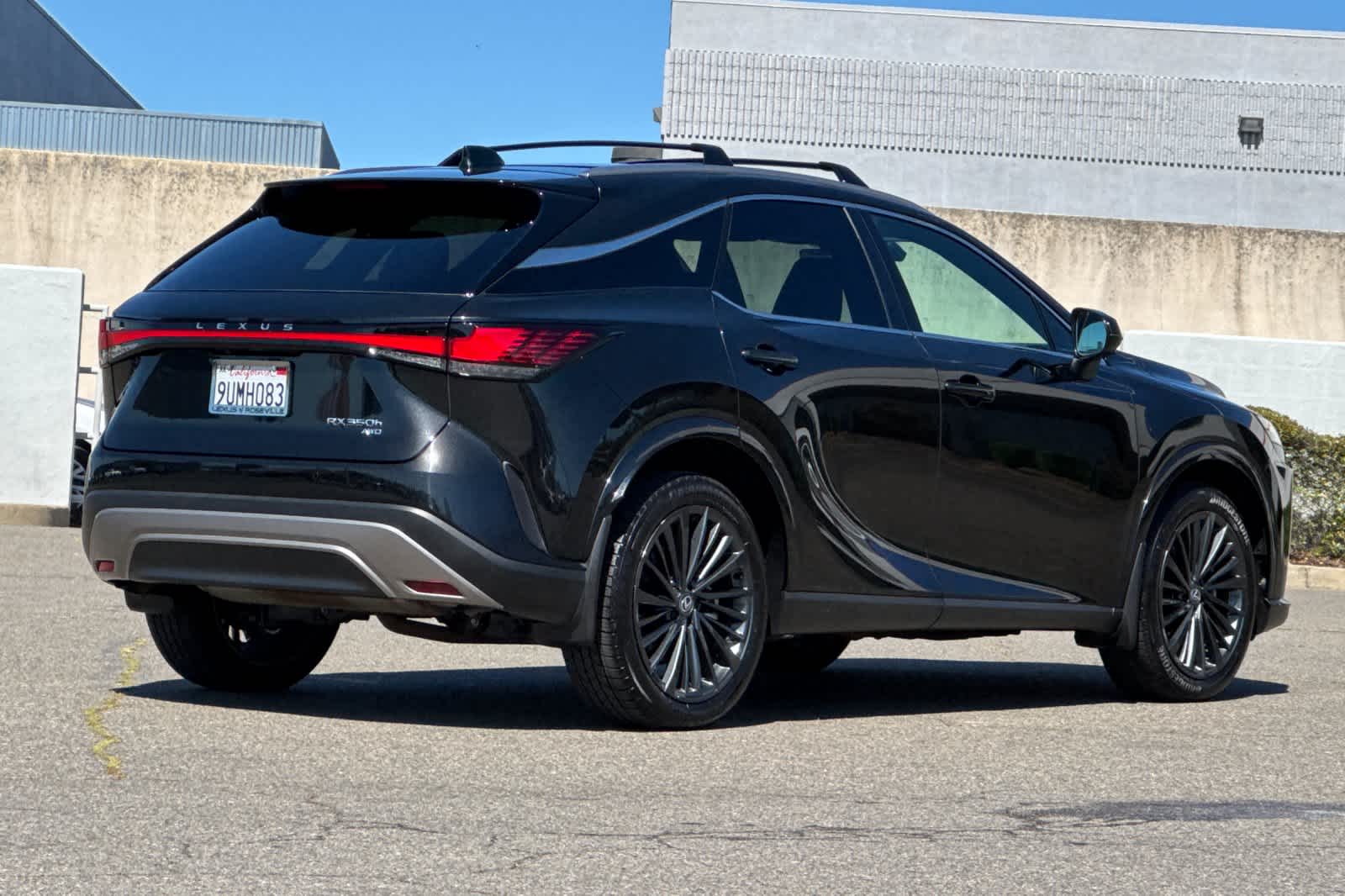 Thumbnail: 2025 Lexus RX - 2