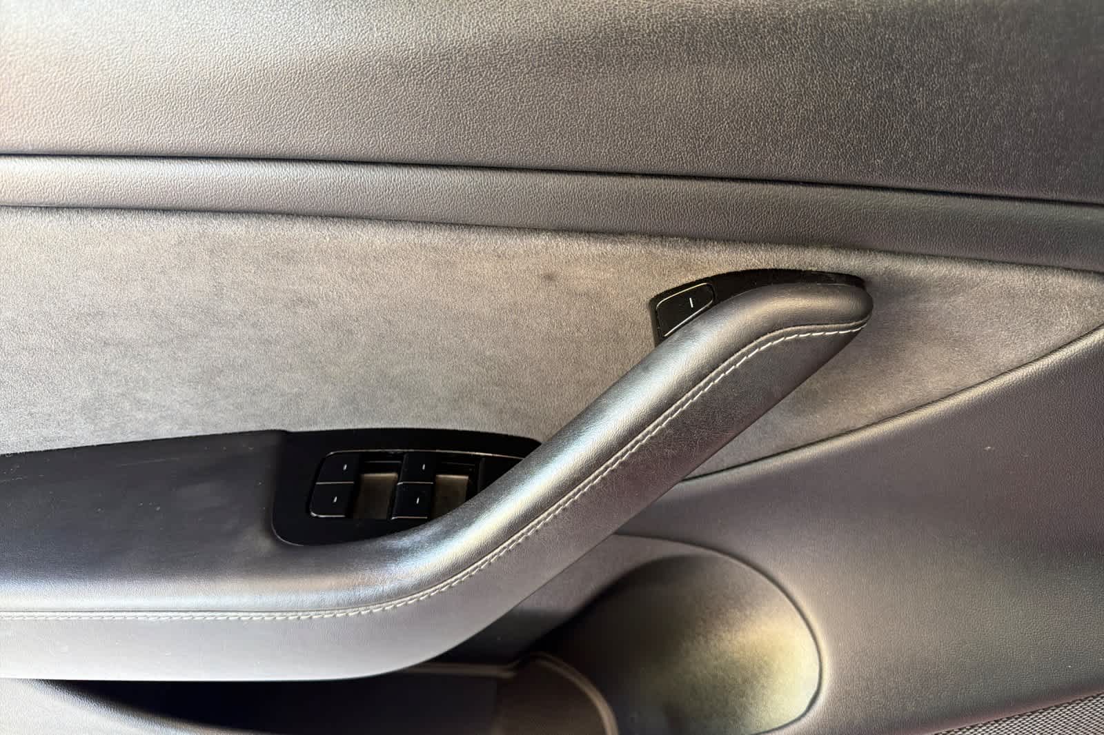 Thumbnail: 2019 Tesla Model 3 - 12