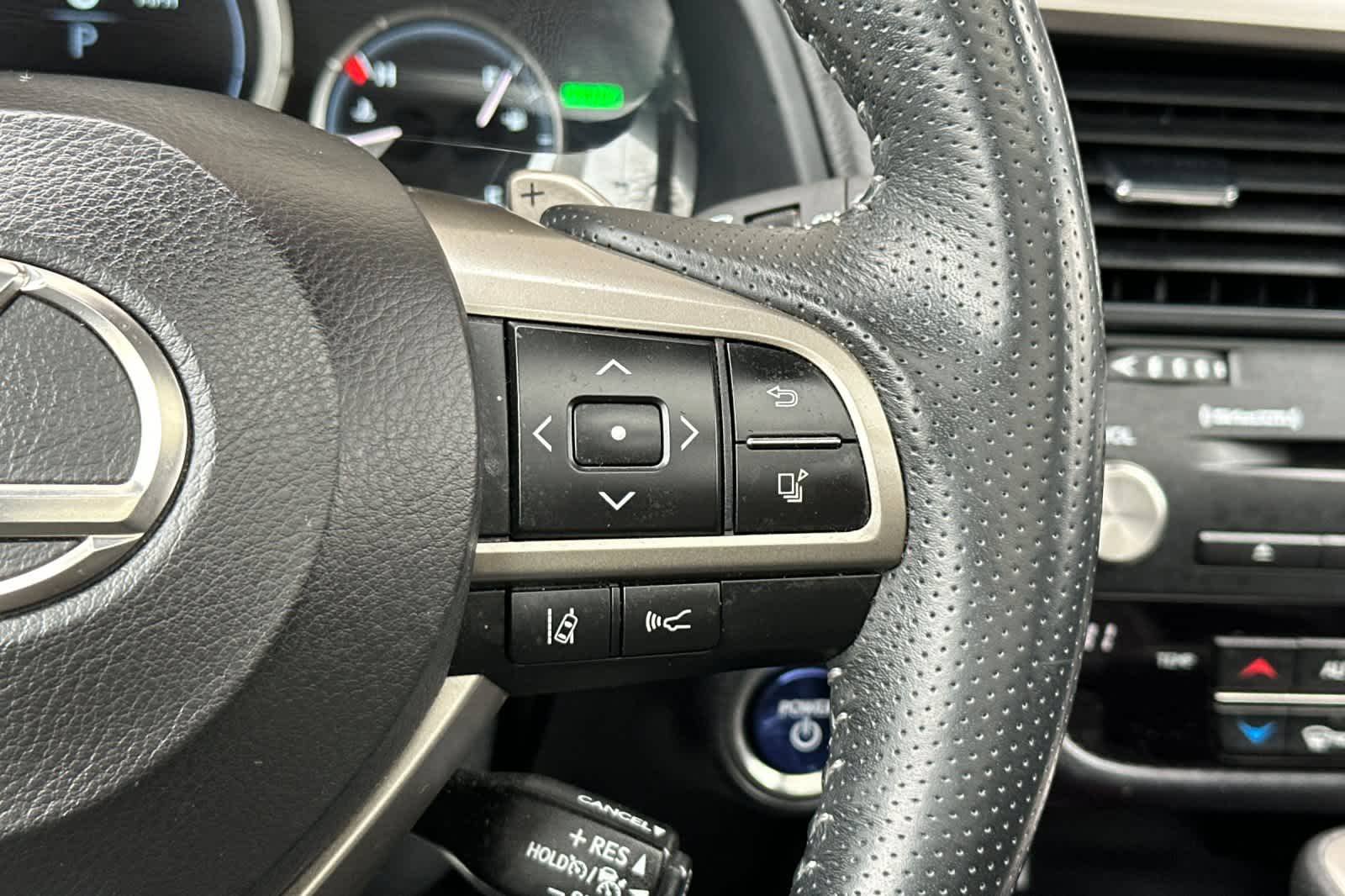 Thumbnail: 2022 Lexus RX - 28