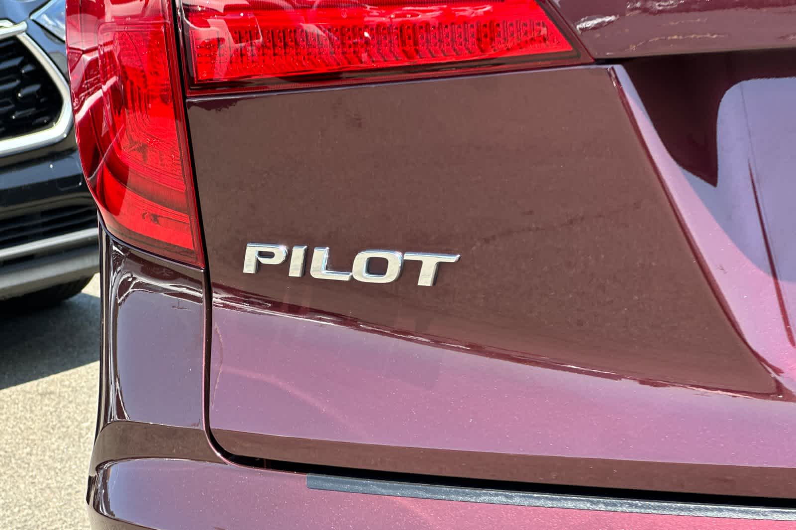 2017 Honda Pilot EX-L 33