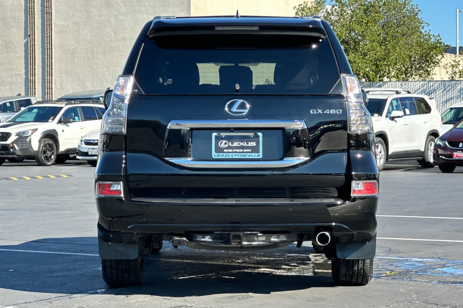 Thumbnail: 2017 Lexus GX - 8