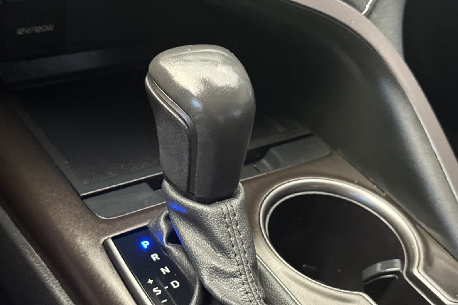 Thumbnail: 2024 Toyota Camry - 21