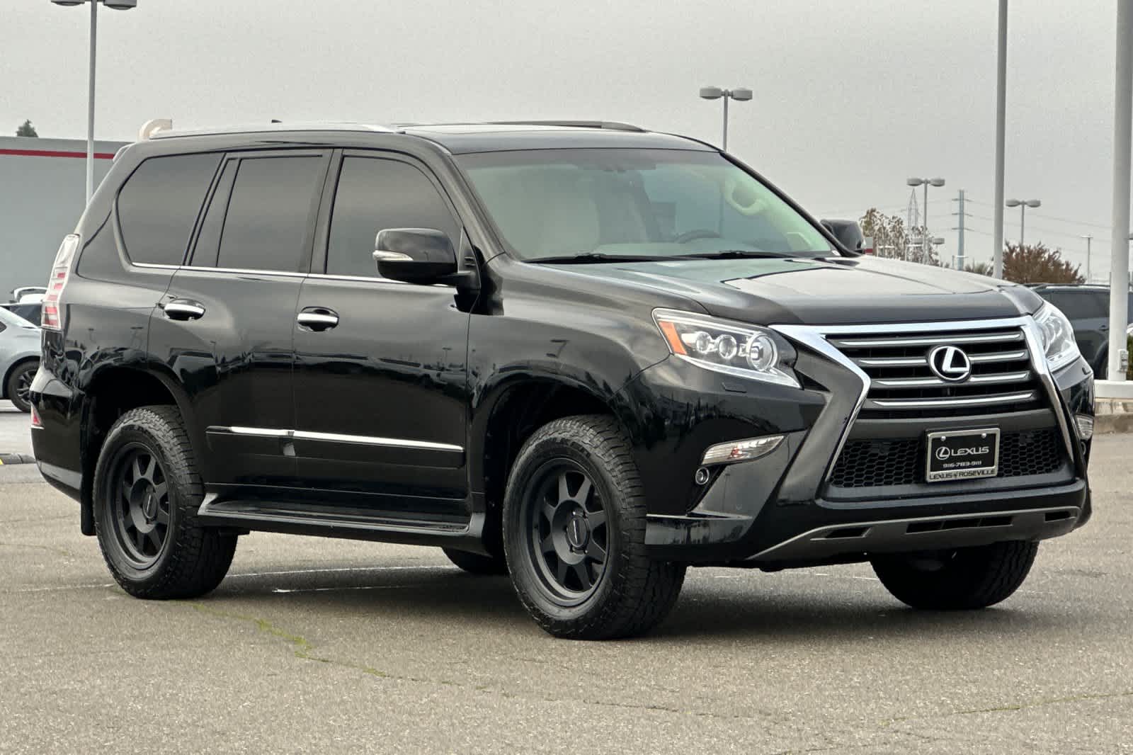 Thumbnail: 2019 Lexus GX - 5