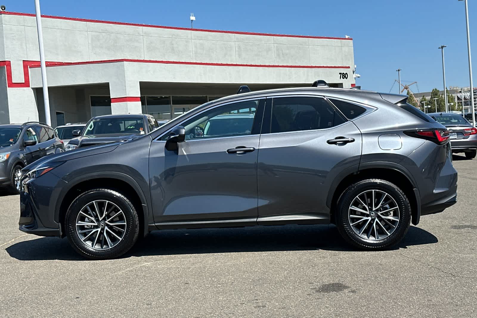 2025 Lexus NX  9