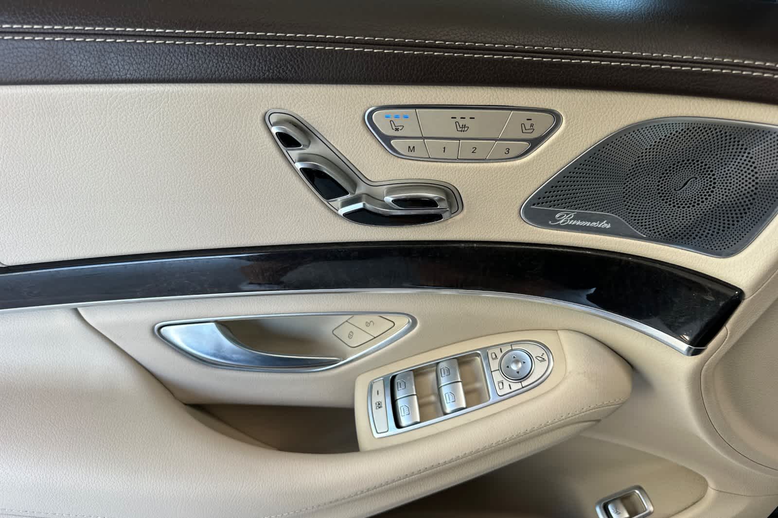 Thumbnail: 2018 Mercedes-Benz S-Class - 12