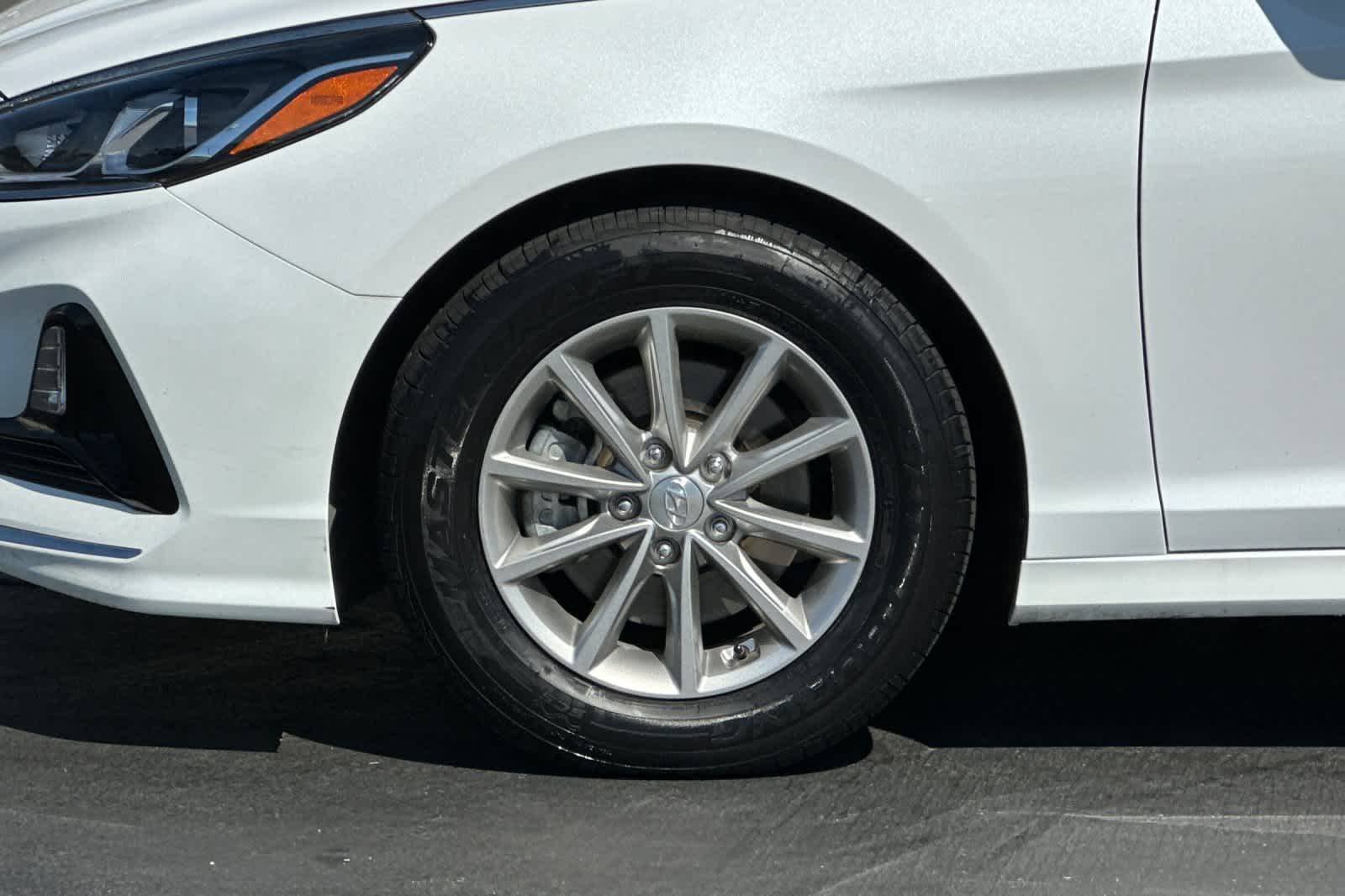 Thumbnail: 2018 Hyundai Sonata - 28