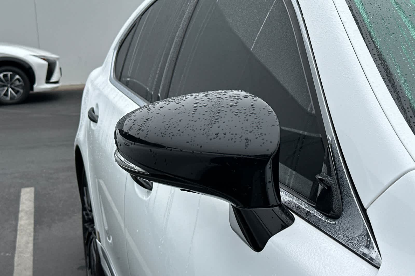 Thumbnail: 2015 Lexus LS - 12