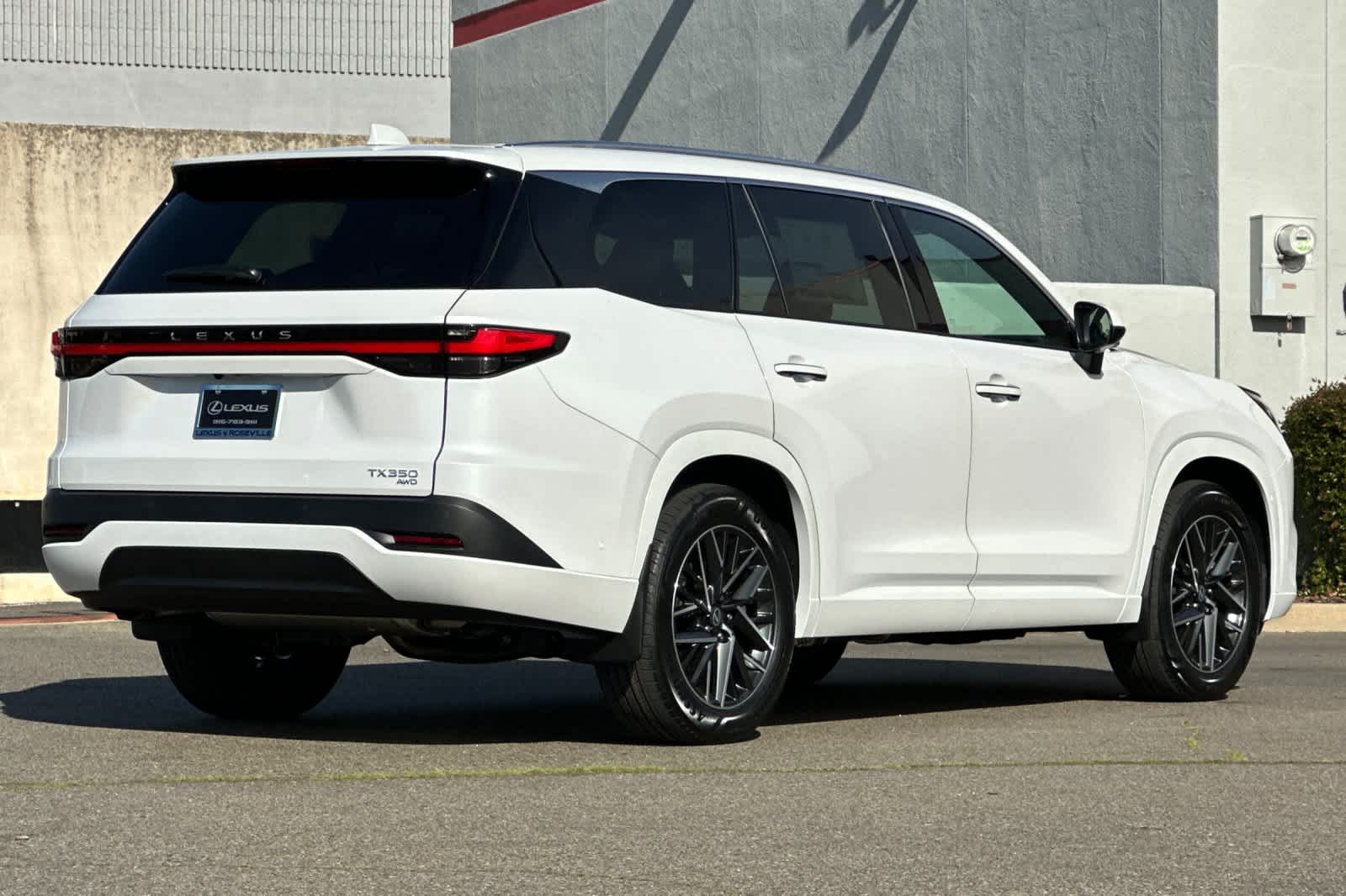 Thumbnail: 2026 Lexus TX - 2