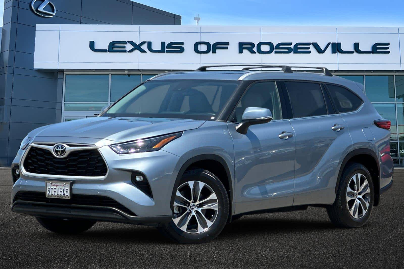 Thumbnail: 2022 Toyota Highlander - 1