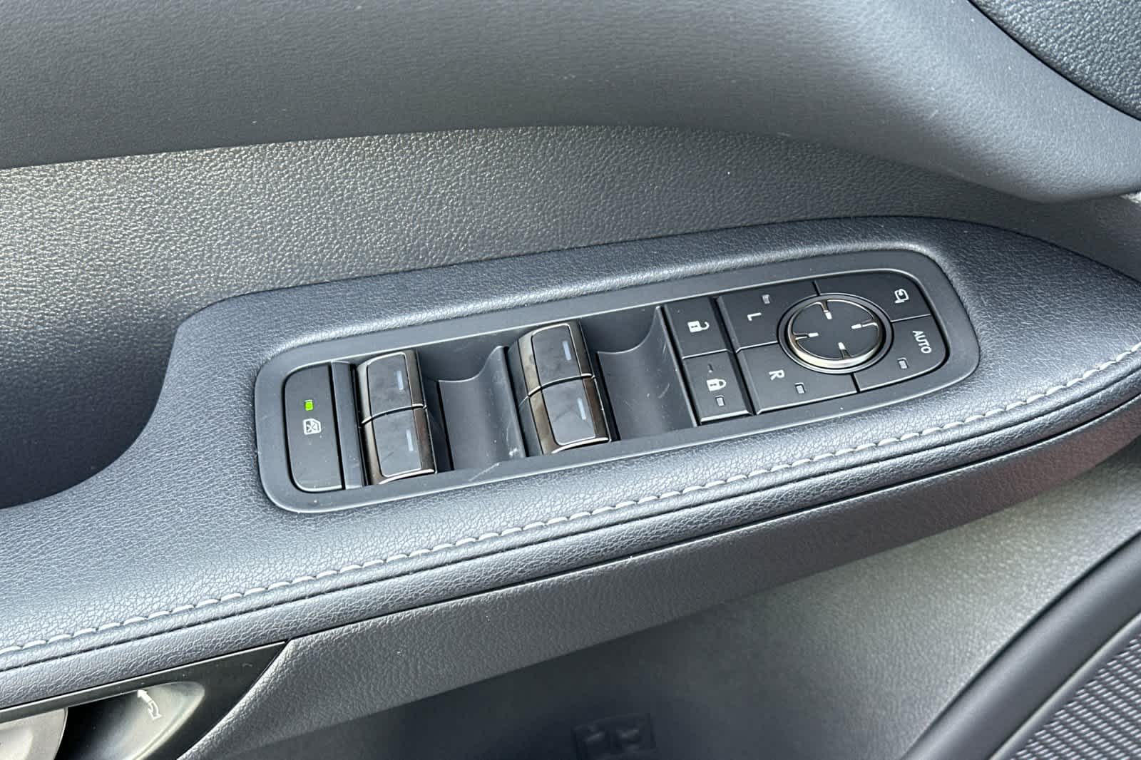 Thumbnail: 2026 Lexus RX - 13