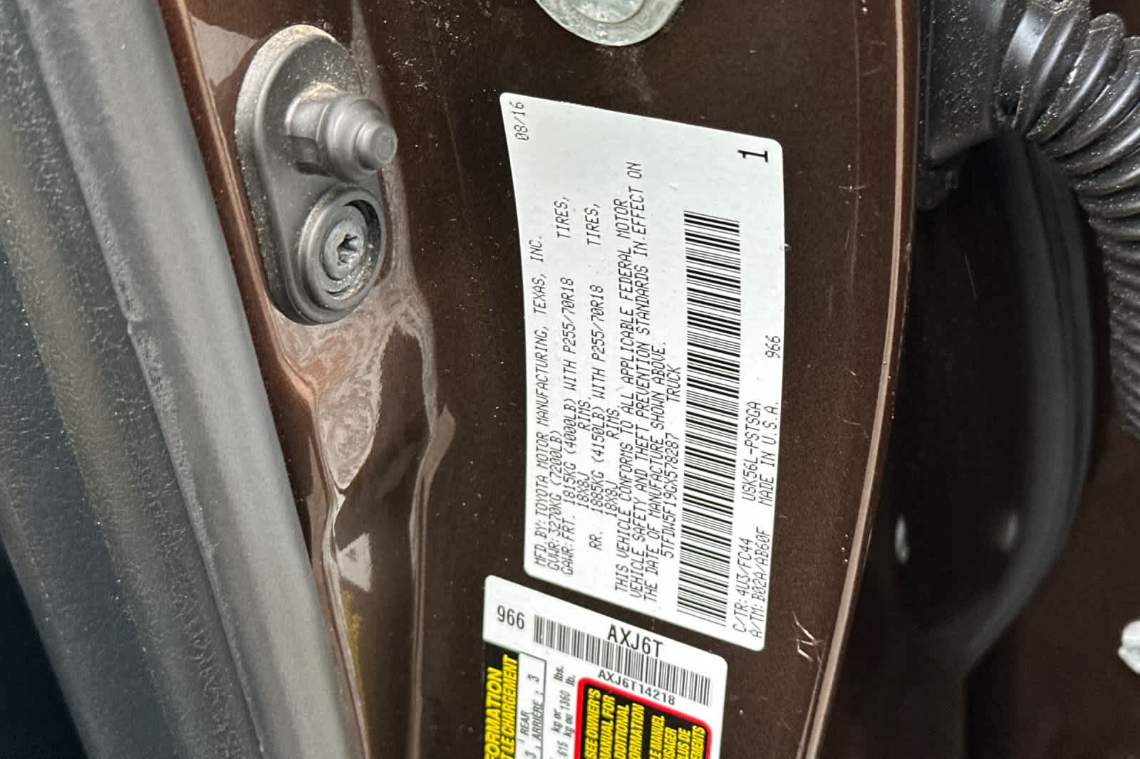 Thumbnail: 2016 Toyota Tundra - 31