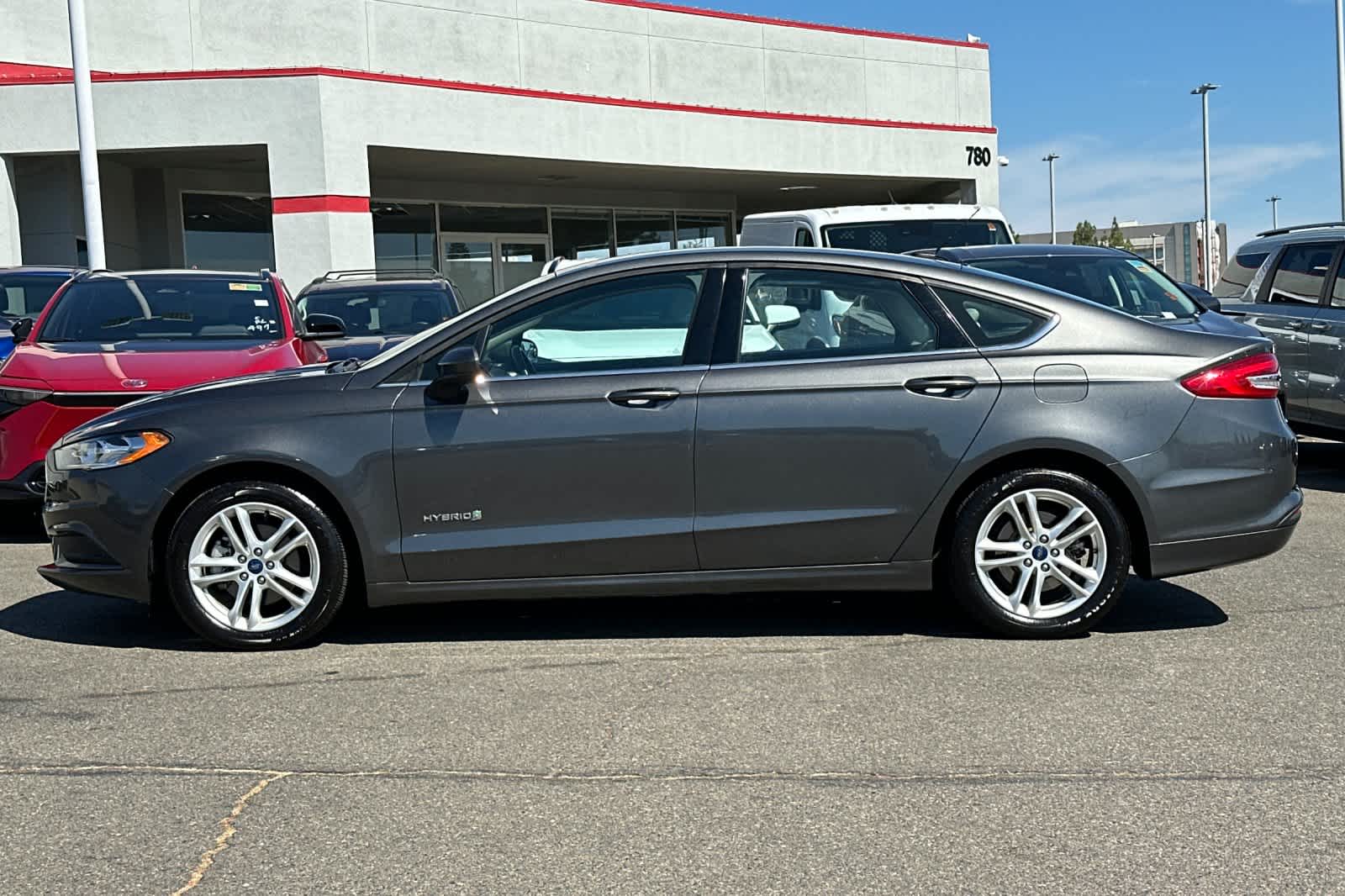Thumbnail: 2018 Ford Fusion - 9