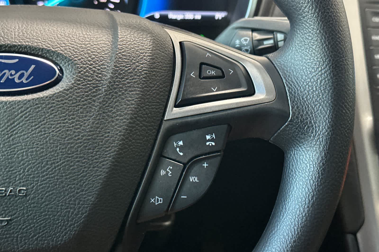 Thumbnail: 2018 Ford Fusion - 25