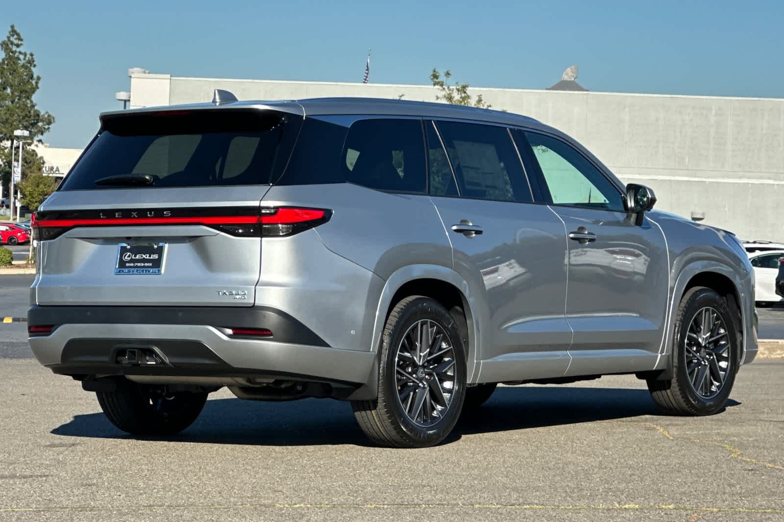 Thumbnail: 2026 Lexus TX - 2