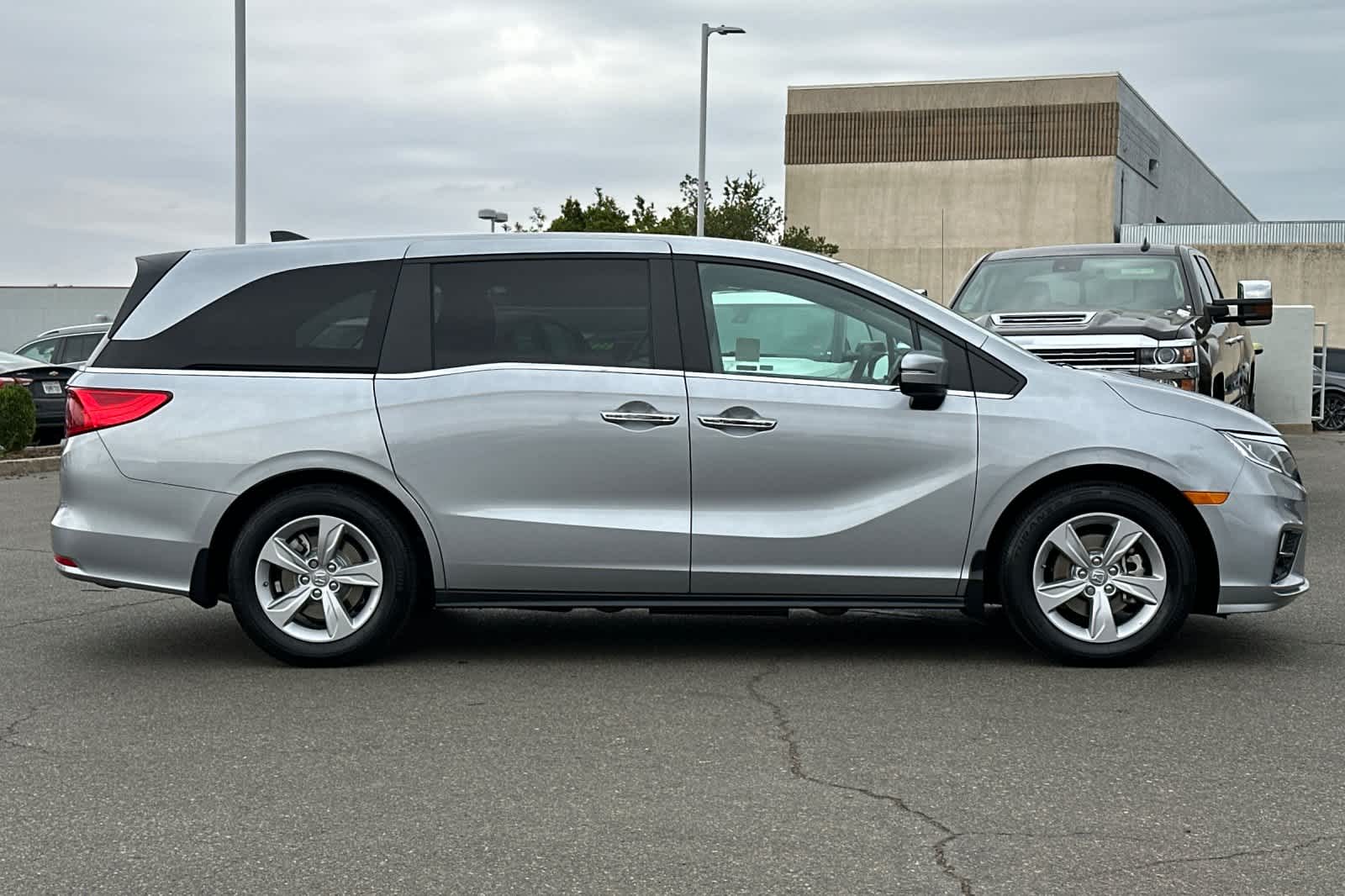 Thumbnail: 2019 Honda Odyssey - 6