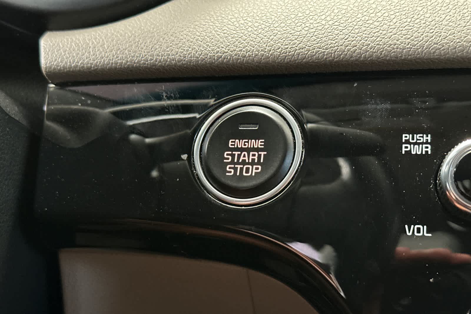 Thumbnail: 2020 Kia Sportage - 24