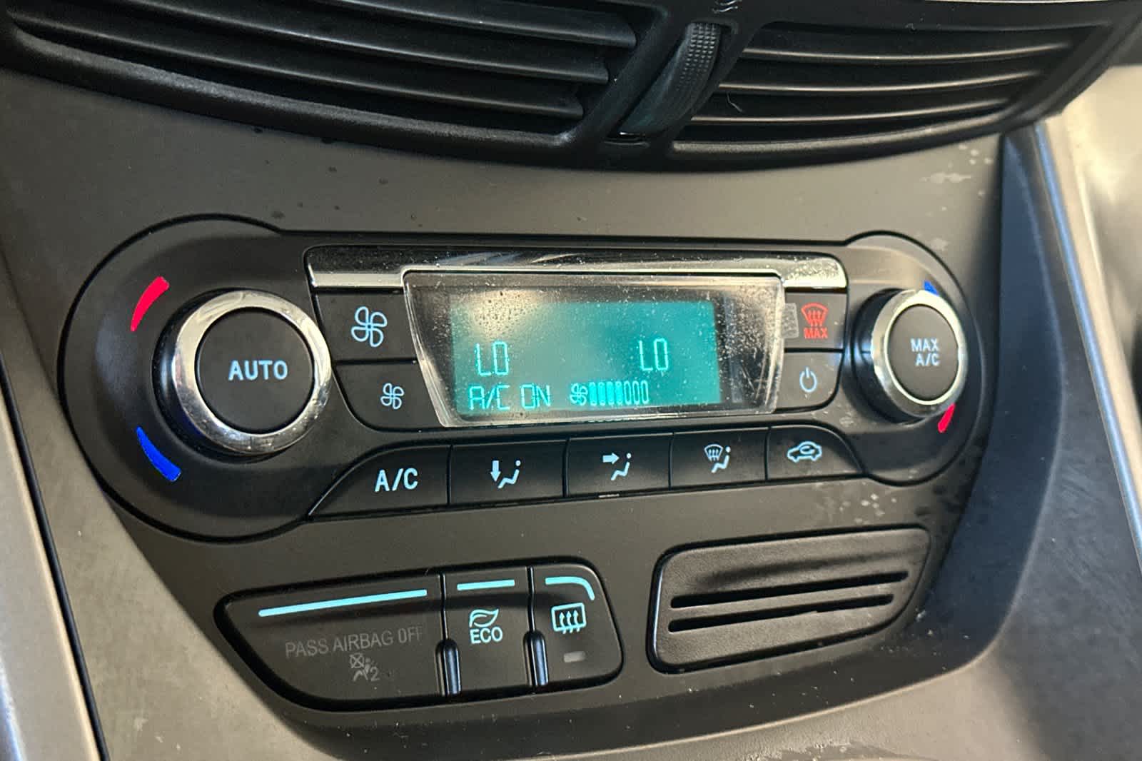 Thumbnail: 2016 Ford C-Max - 21