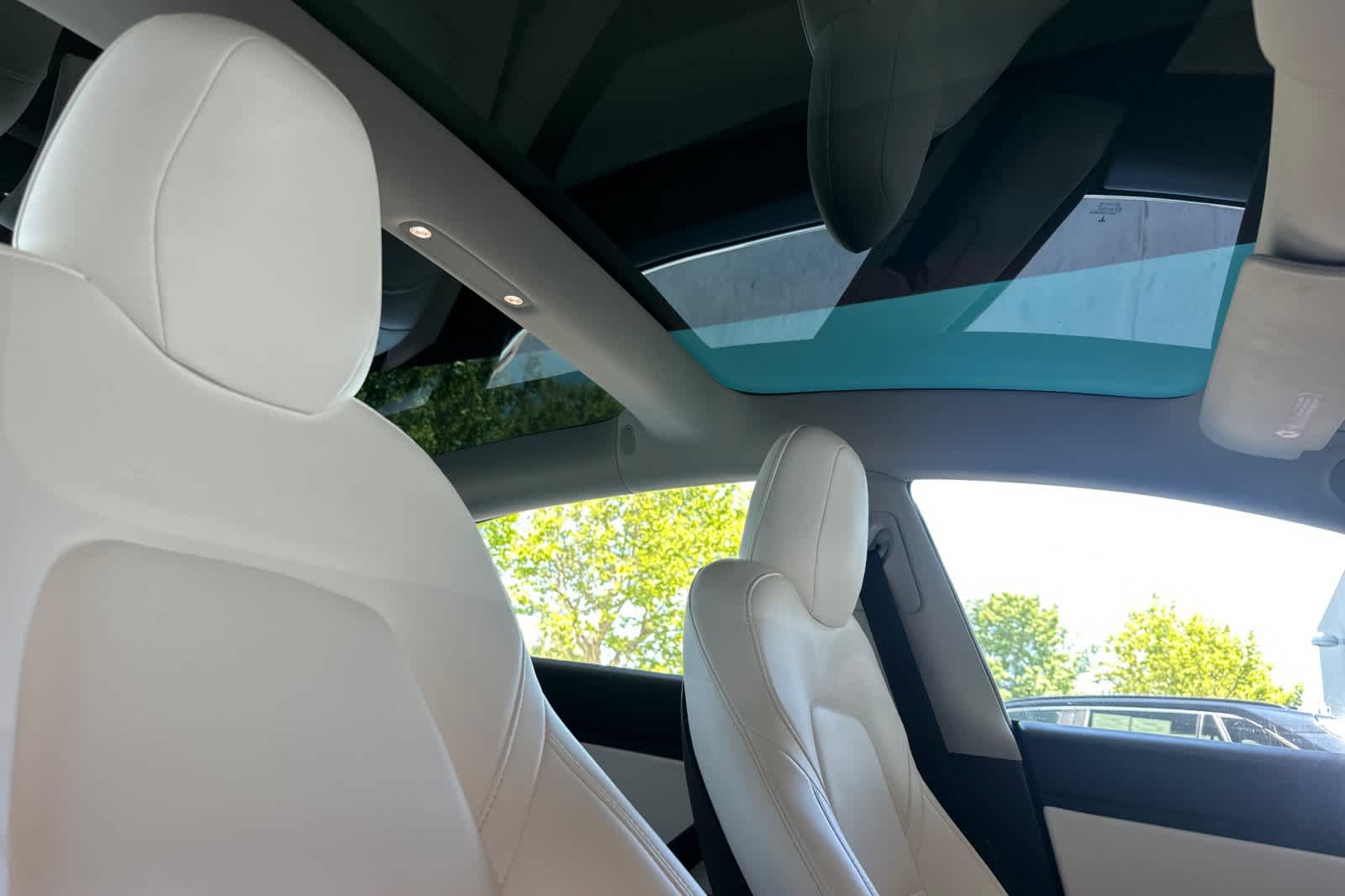 2019 Tesla Model 3 Long Range 17