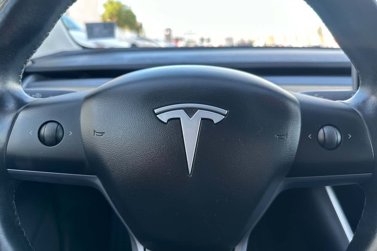 Thumbnail: 2019 Tesla Model 3 - 23