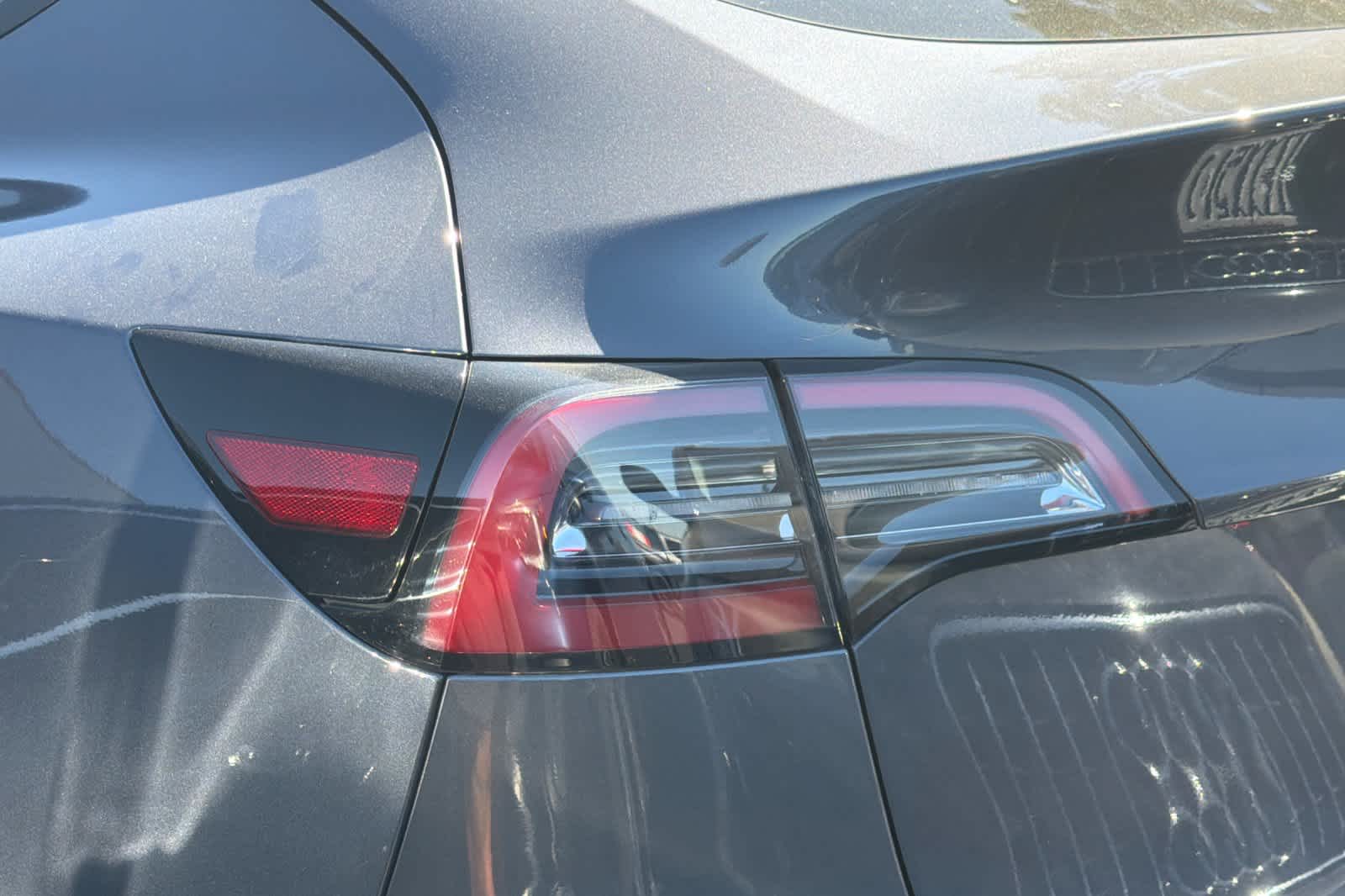Thumbnail: 2022 Tesla Model Y - 13