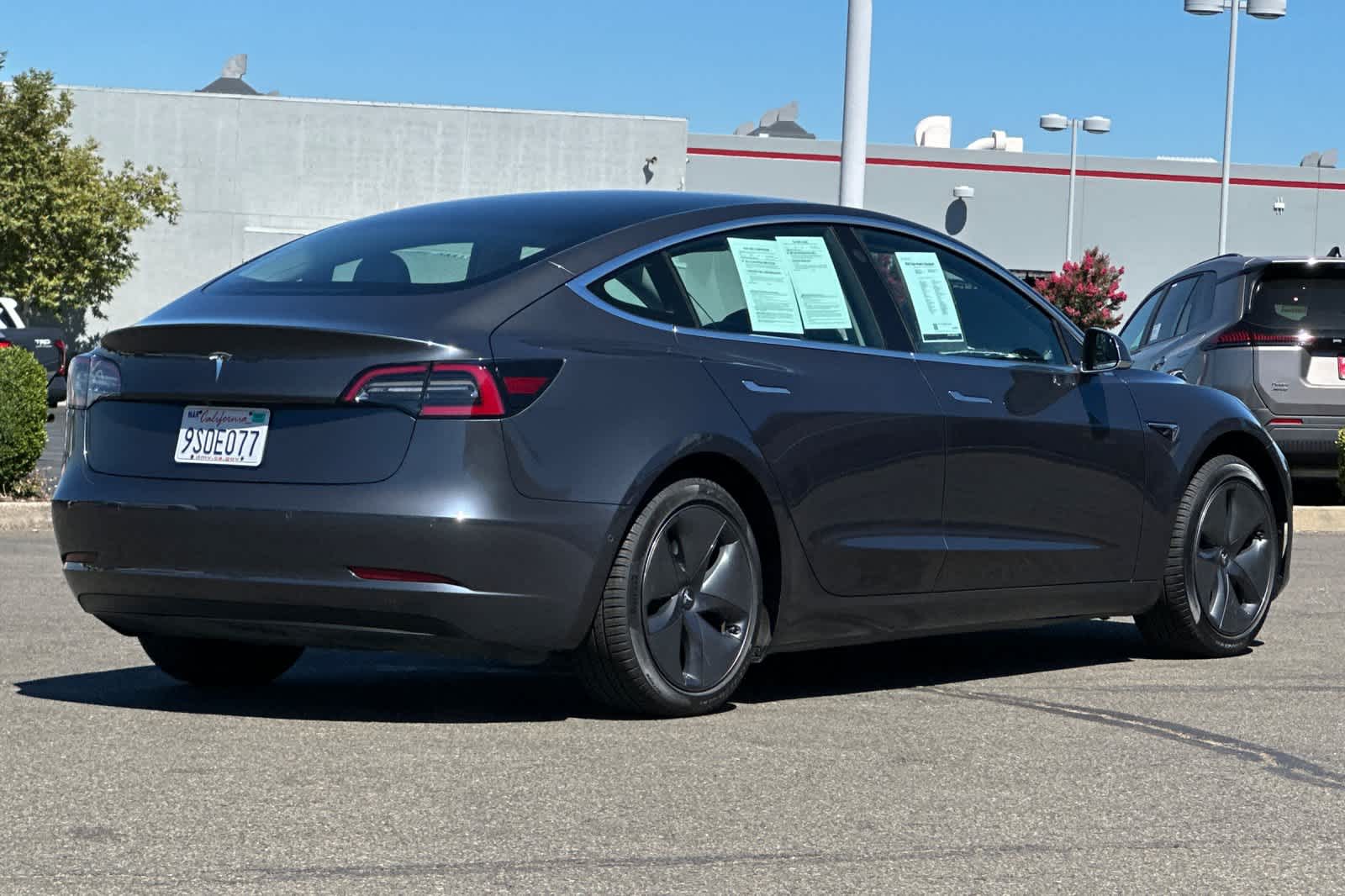 Thumbnail: 2019 Tesla Model 3 - 2