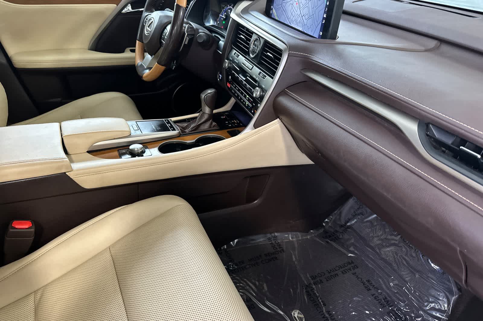 Thumbnail: 2020 Lexus RX - 17