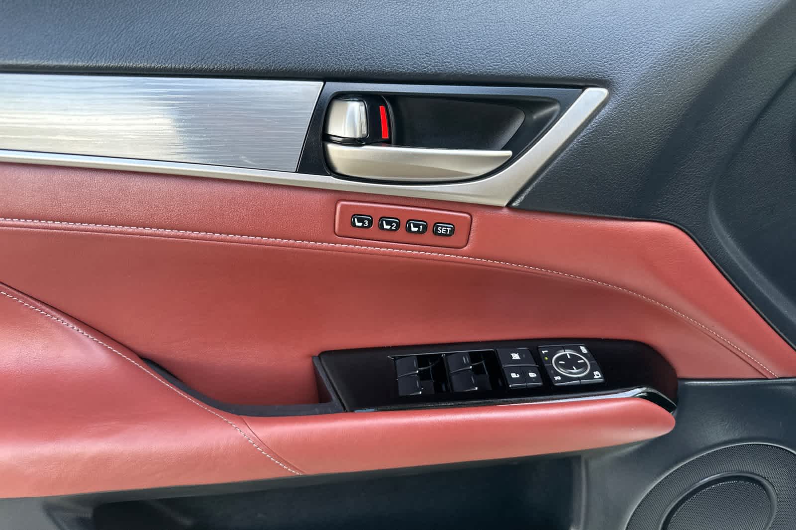 Thumbnail: 2015 Lexus GS - 12