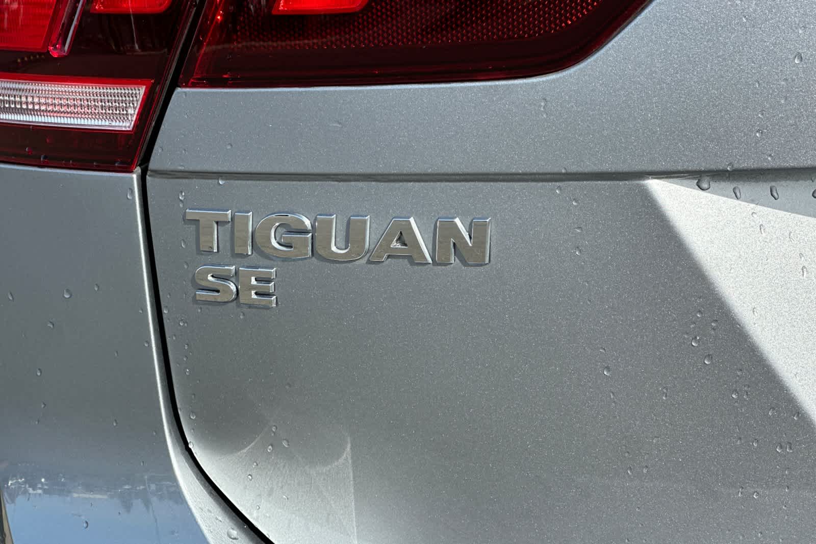 Thumbnail: 2021 Volkswagen Tiguan - 33