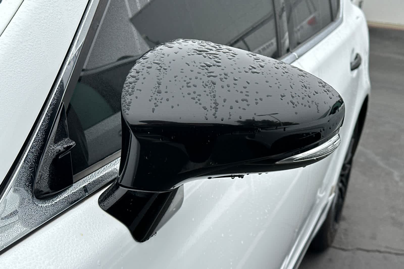 Thumbnail: 2015 Lexus LS - 20