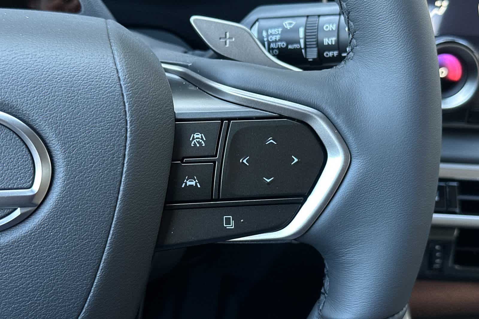 Thumbnail: 2026 Lexus RX - 27