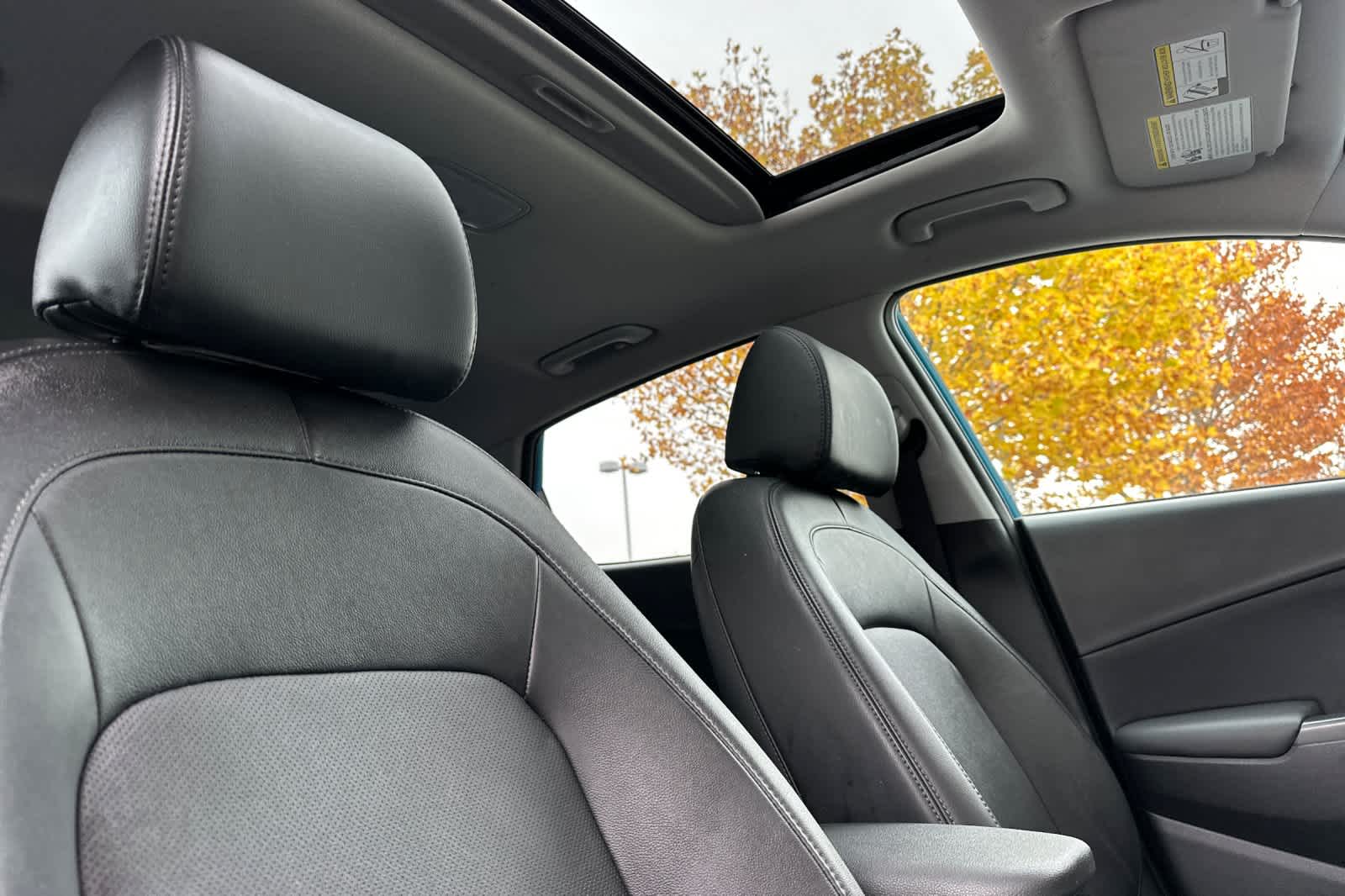 Thumbnail: 2022 Hyundai Kona - 17