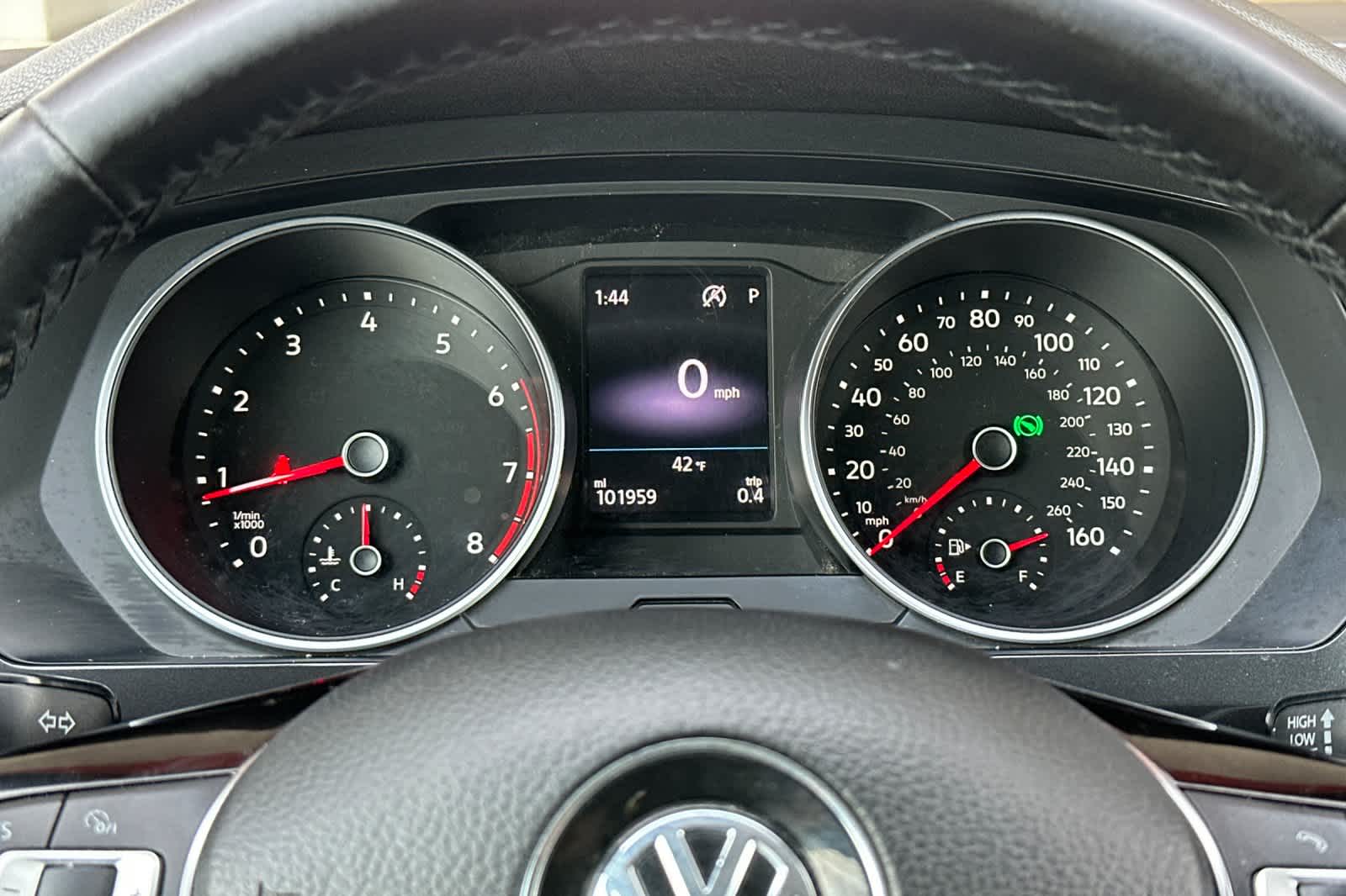 Thumbnail: 2018 Volkswagen Tiguan - 29