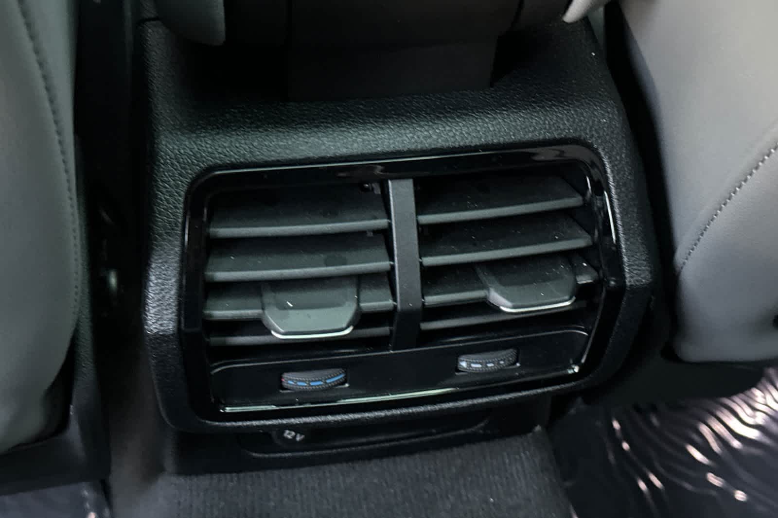 Thumbnail: 2024 Audi Q3 - 14