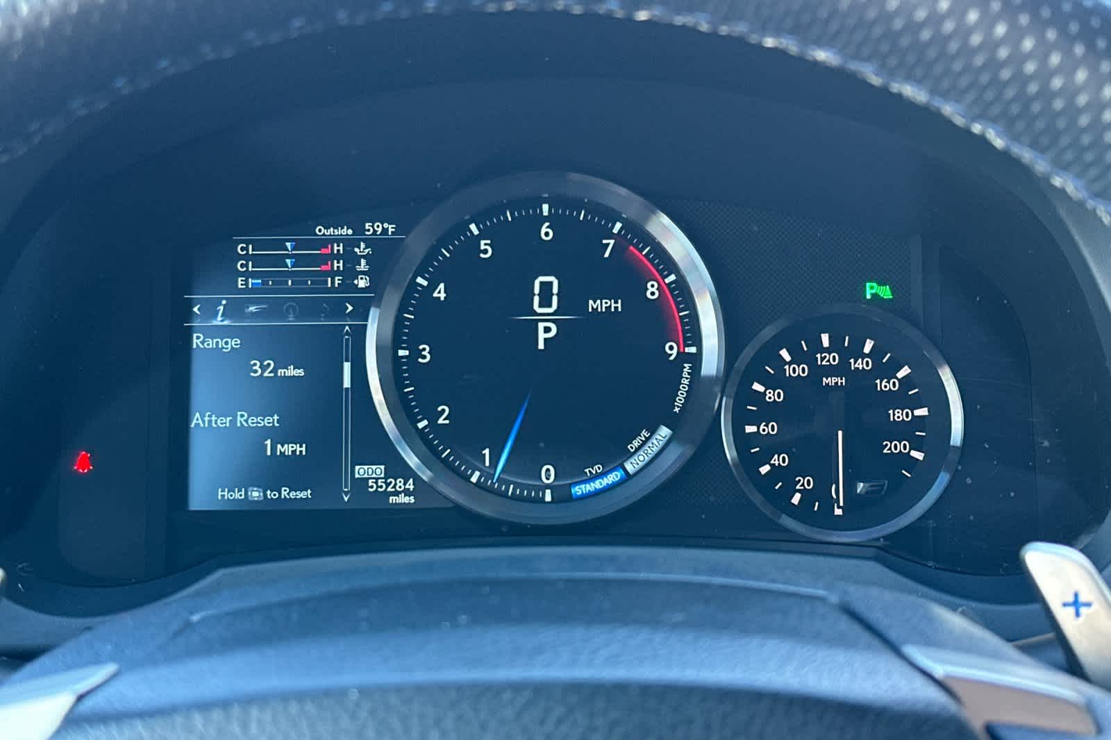 Thumbnail: 2016 Lexus RC - 28