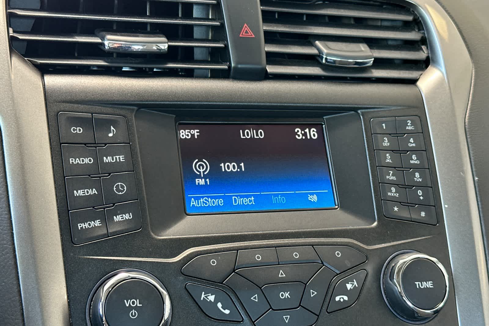 2018 Ford Fusion S 18