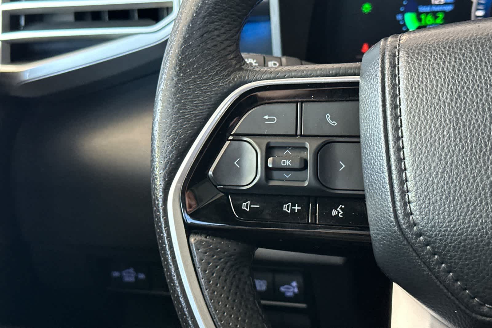 Thumbnail: 2023 Toyota Tundra - 25