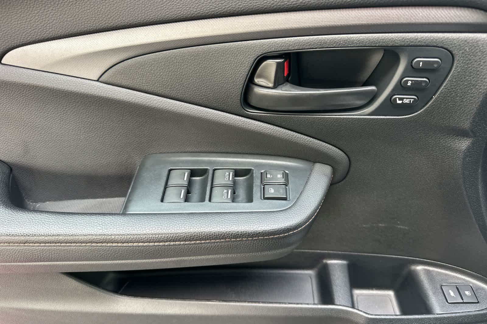 Thumbnail: 2023 Honda Passport - 12