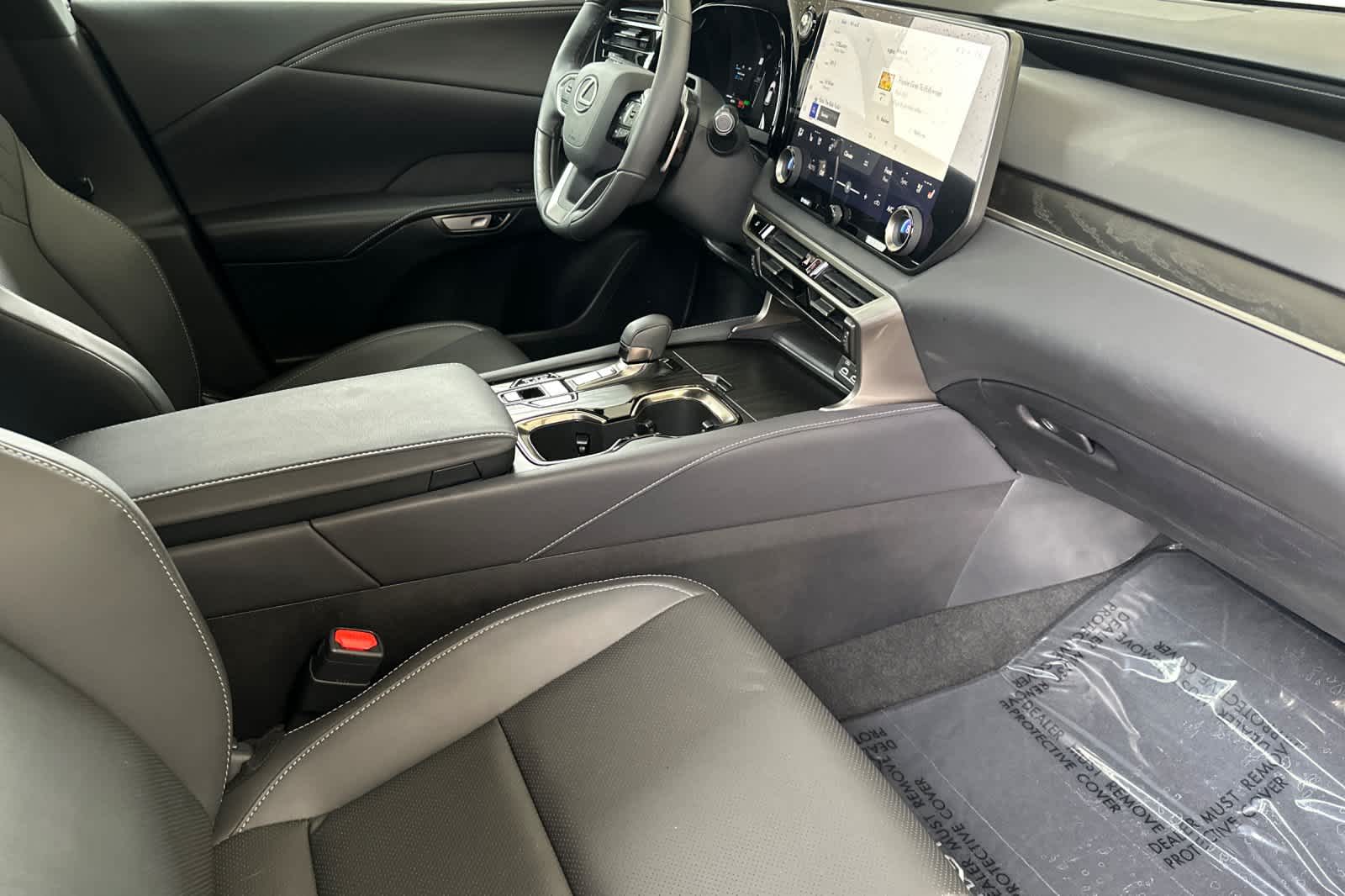 Thumbnail: 2025 Lexus RX - 17