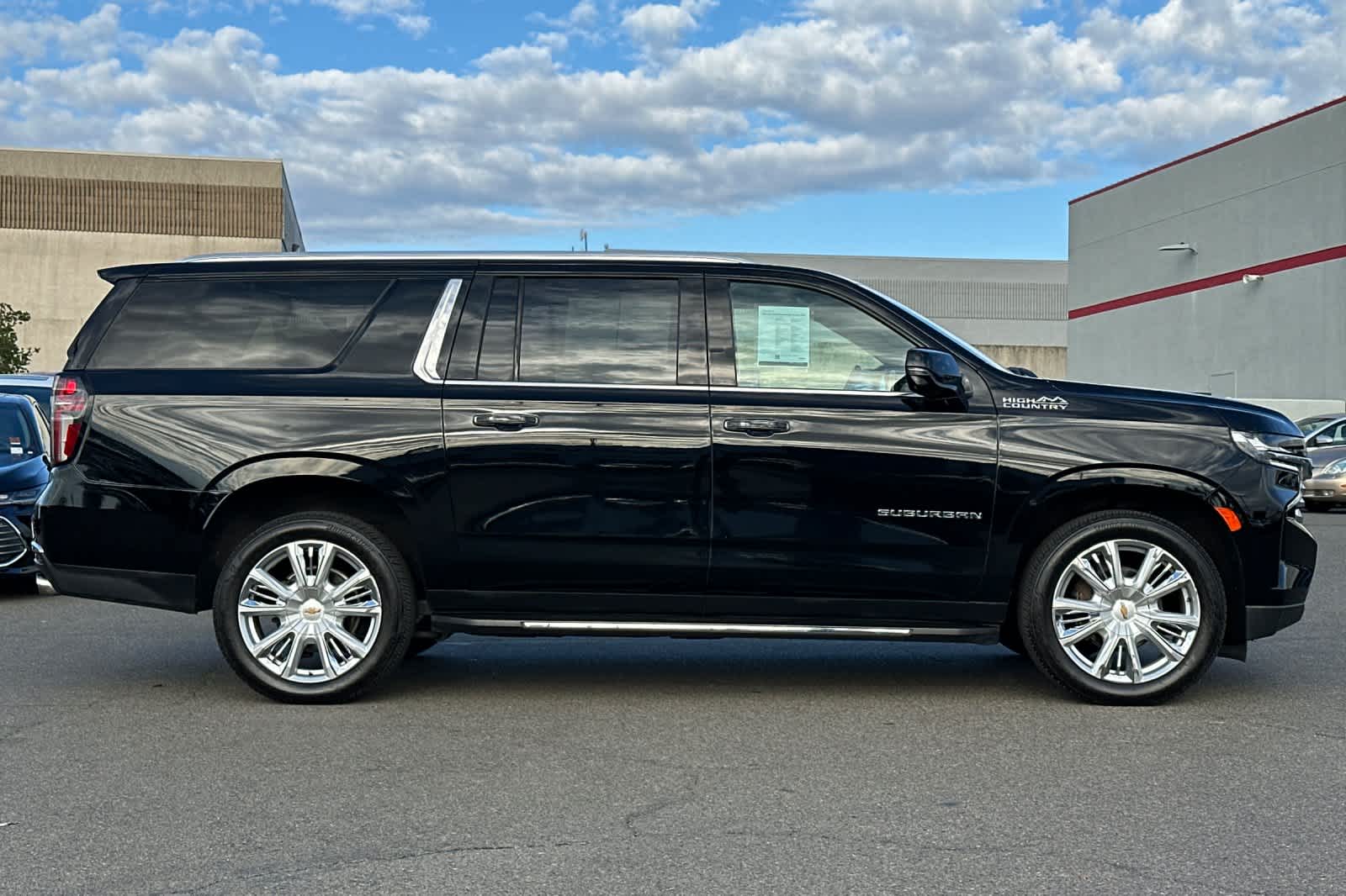 Thumbnail: 2021 Chevrolet Suburban - 6