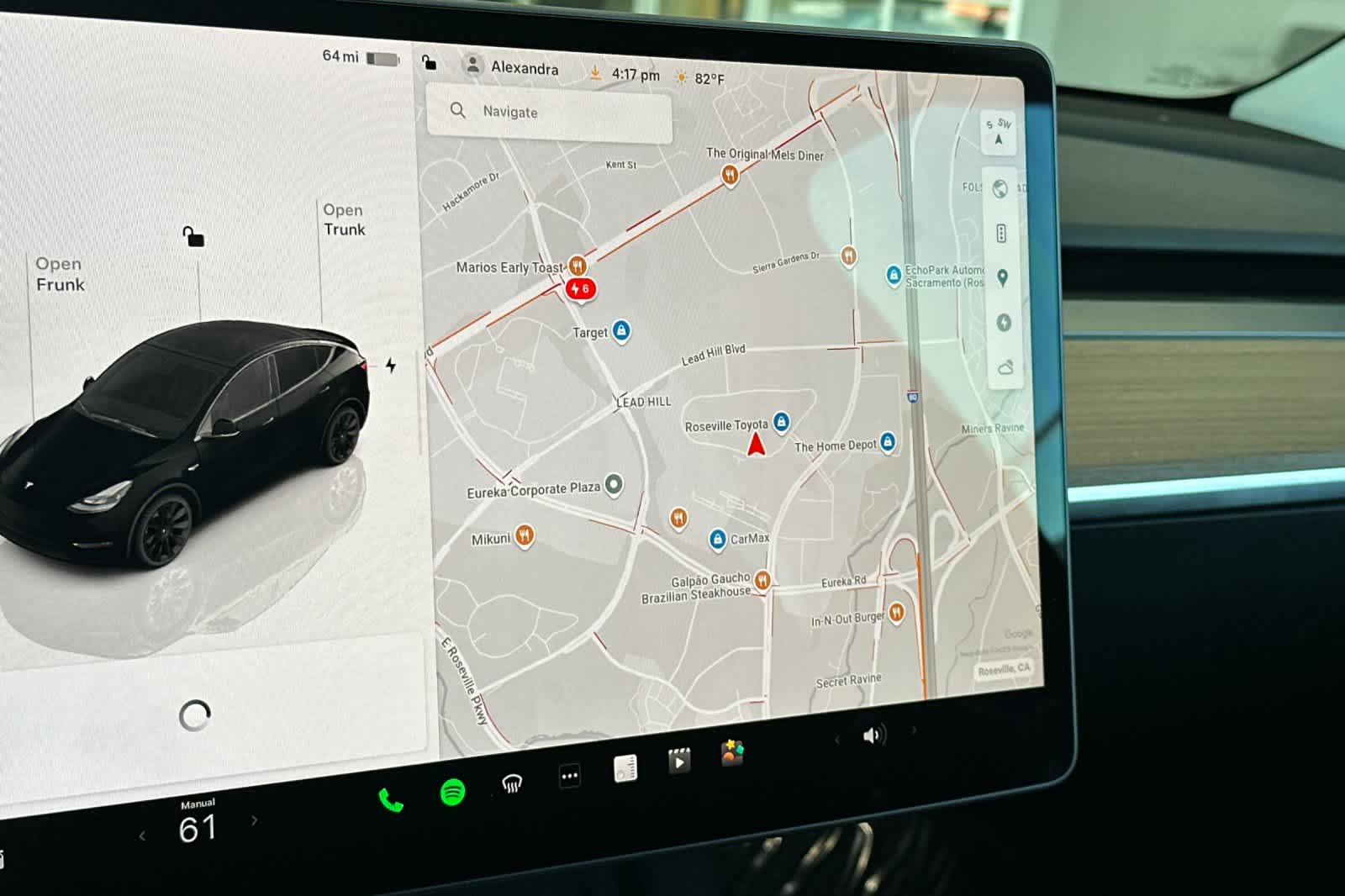 2023 Tesla Model Y  21