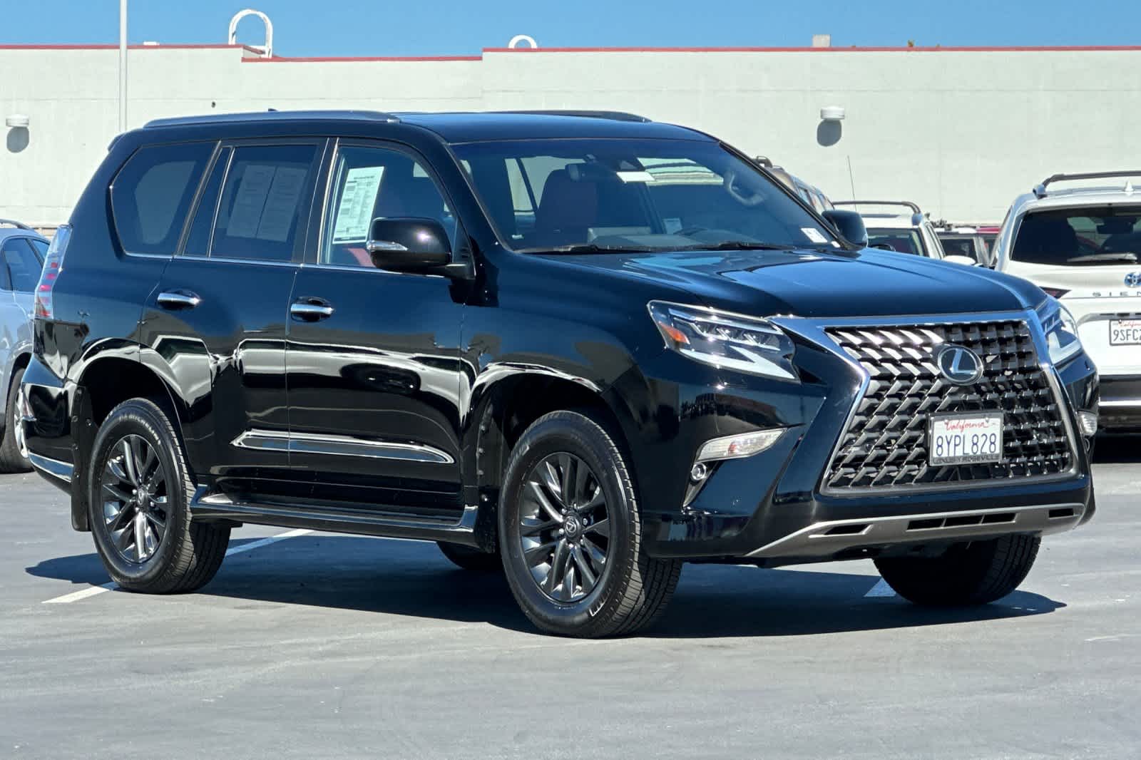 Thumbnail: 2022 Lexus GX - 5