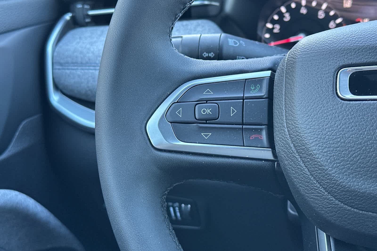 Thumbnail: 2025 Jeep Compass - 26