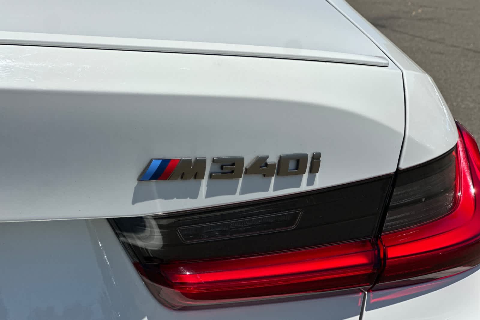 Thumbnail: 2020 BMW 3 Series - 32