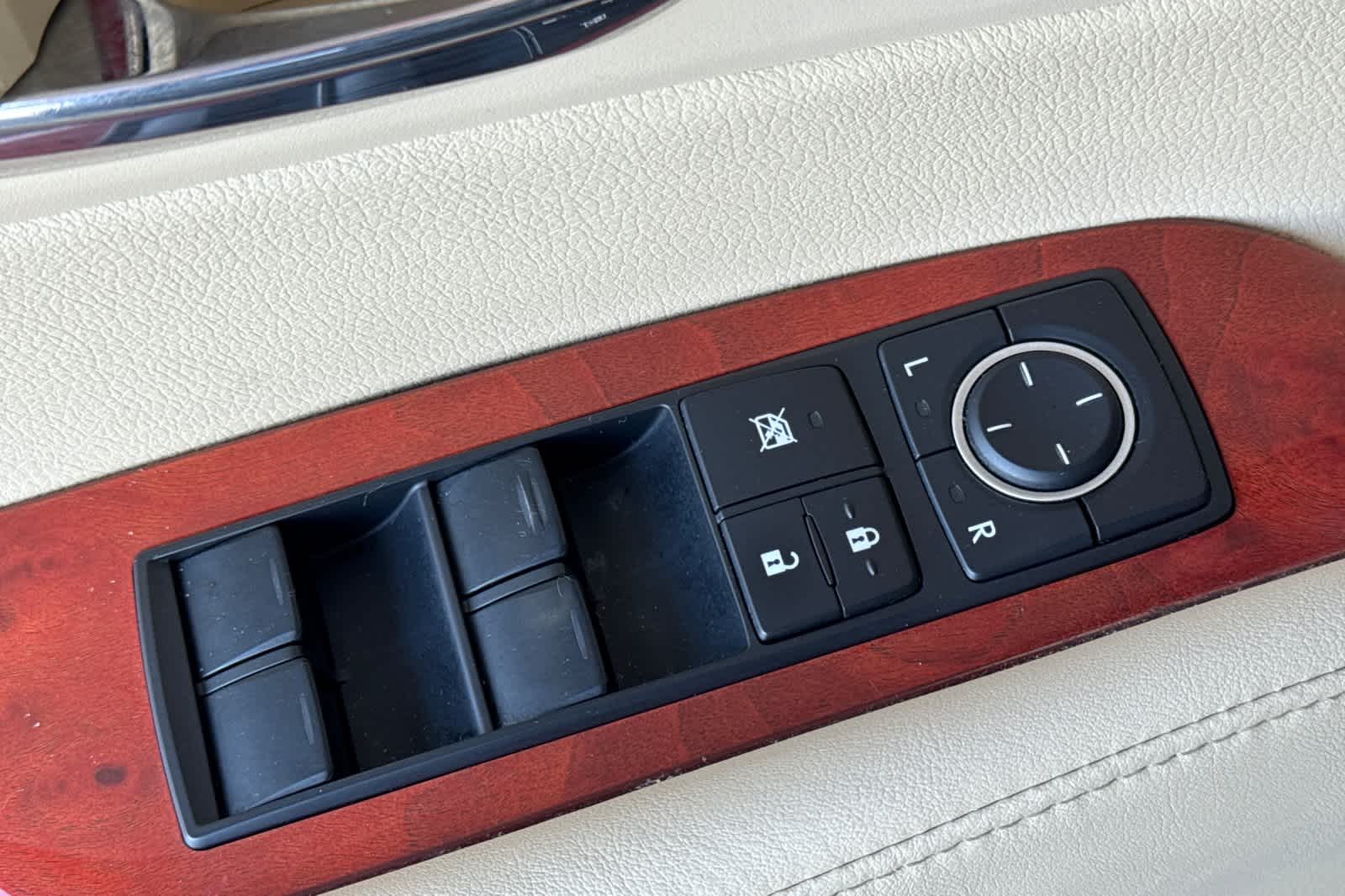 Thumbnail: 2011 Lexus RX - 13
