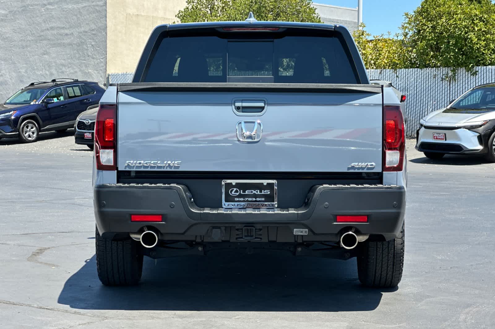 Thumbnail: 2022 Honda Ridgeline - 8